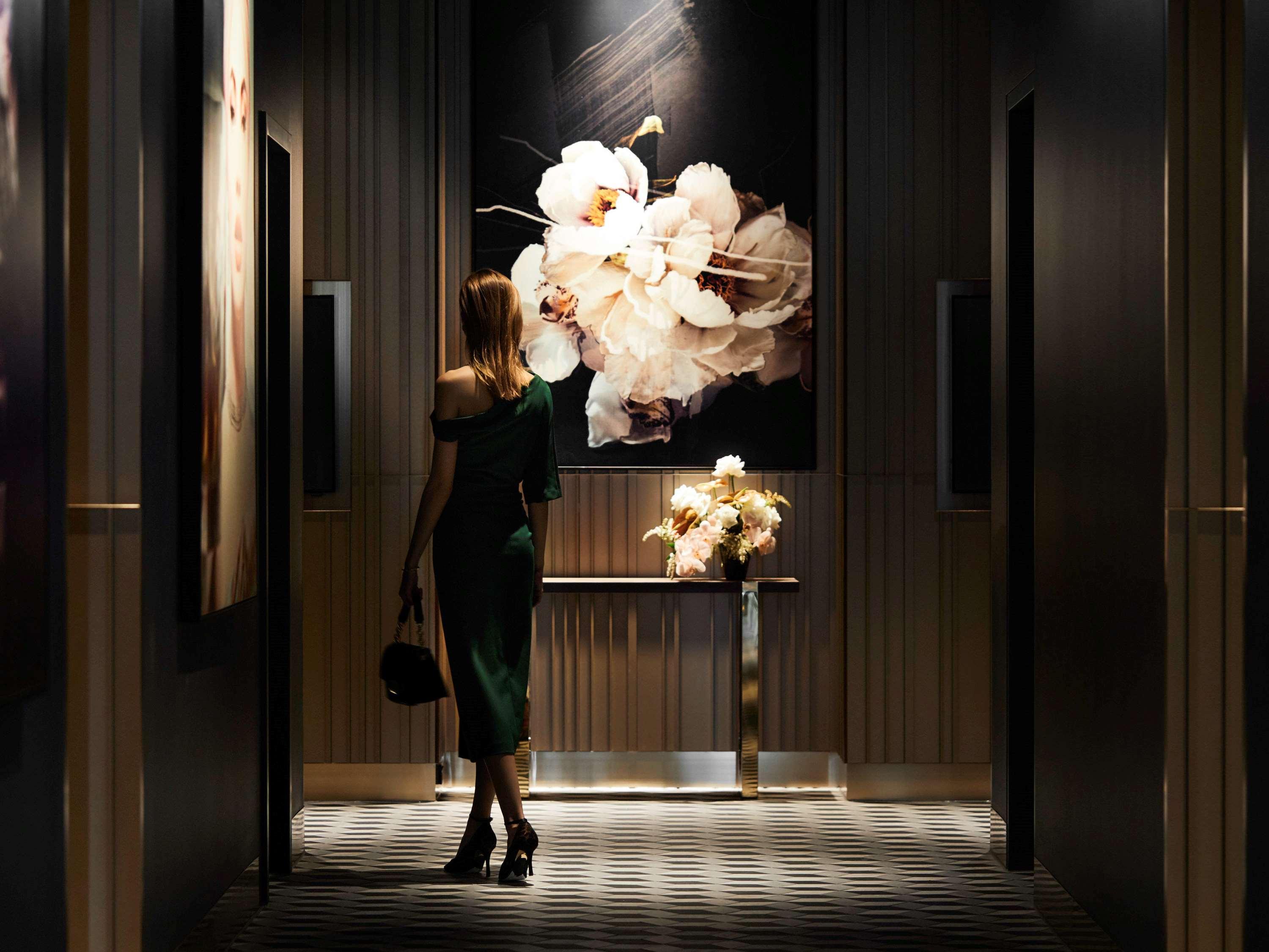 Hotel Chadstone Melbourne Mgallery Collection المظهر الخارجي الصورة The lobby of the Ritz-Carlton, Melbourne