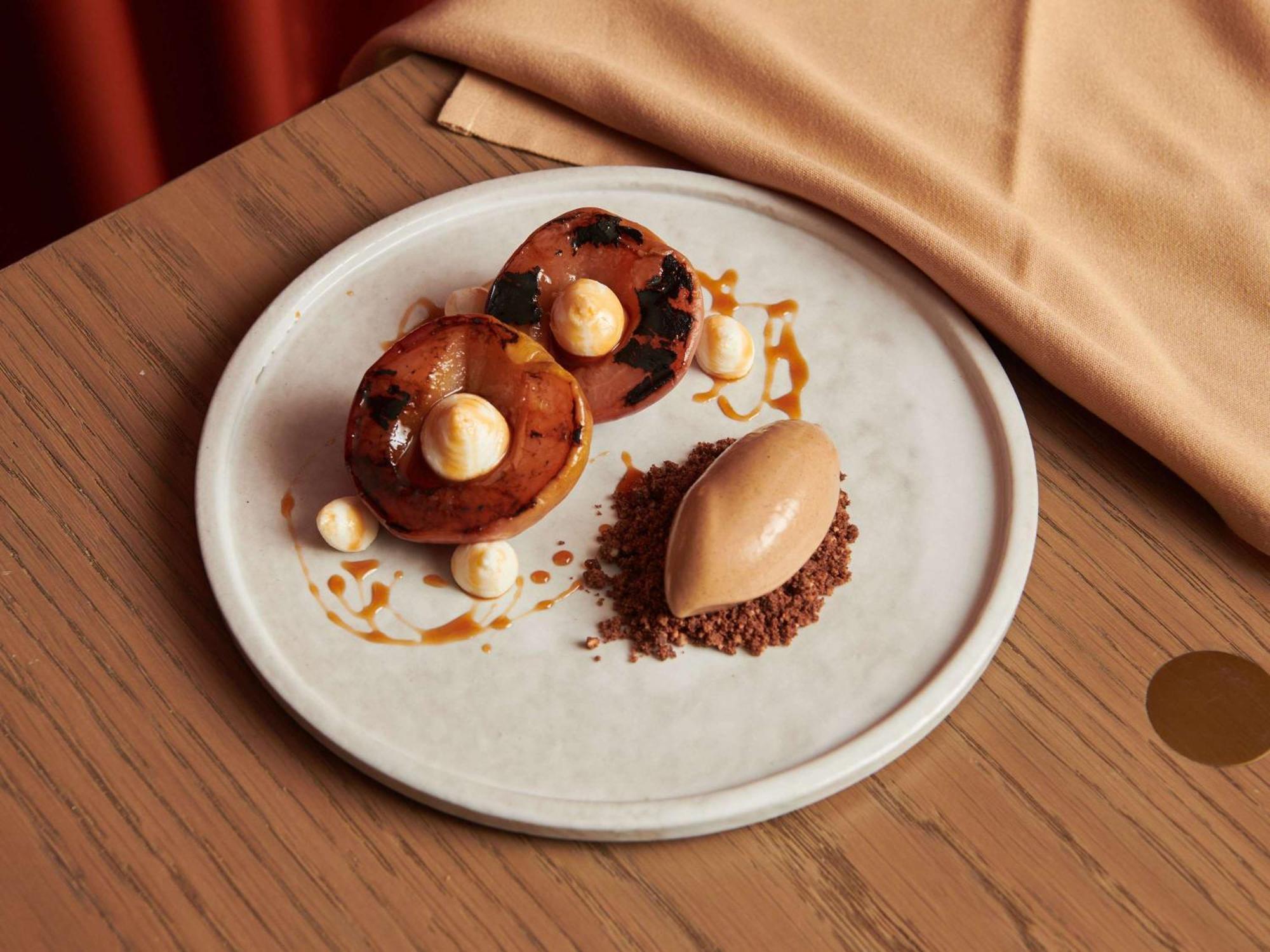 Hotel Chadstone Melbourne Mgallery Collection المظهر الخارجي الصورة A dessert at the restaurant